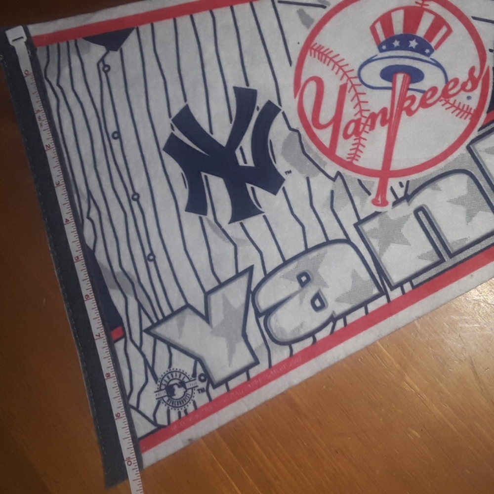 Yankees Pennant - Picture 5 of 8